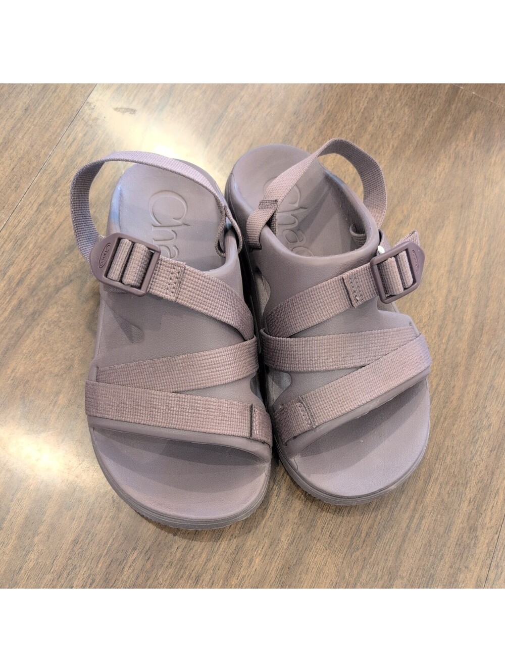 Chaco Women's Chillos Sport Sandals purple plum Women’s Size 7 comfort walking